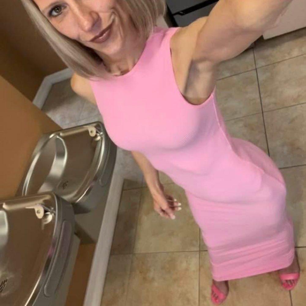 SKIMS Pink Ombre Maxi Tank Dress - Picture 6 of 6